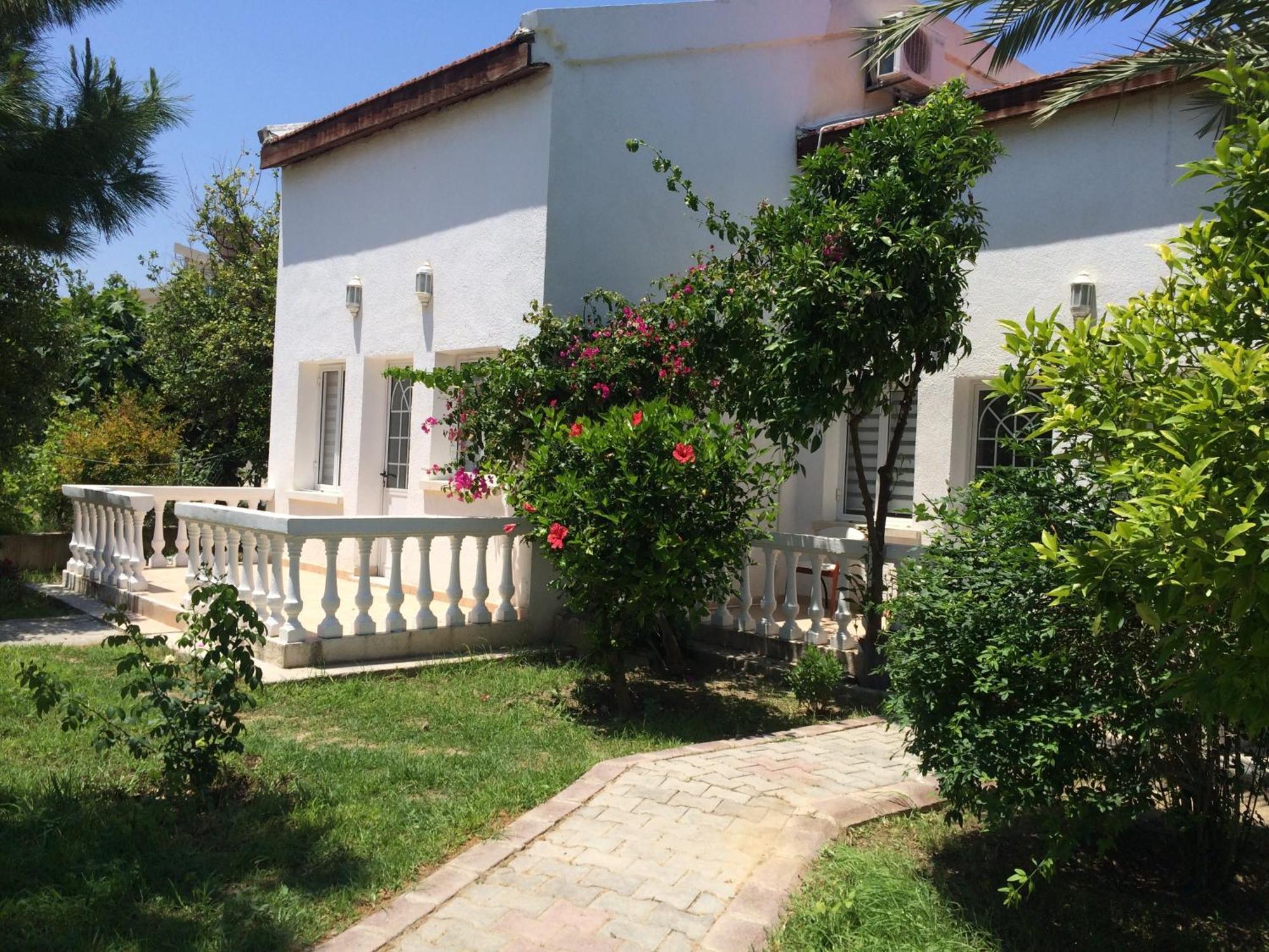 The Prince Inn Hotel & Villas Agios Georgios  외부 사진