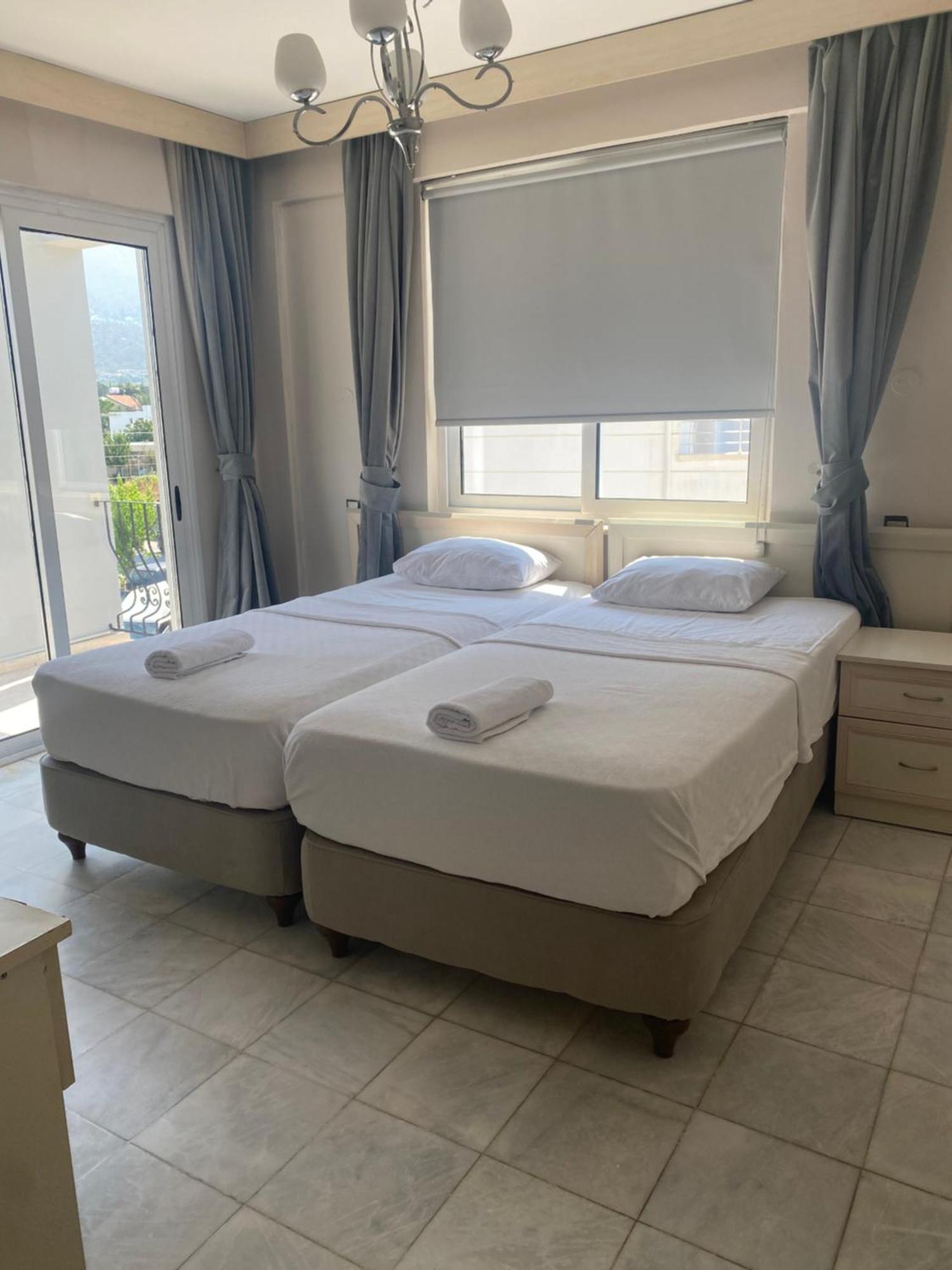 The Prince Inn Hotel & Villas Agios Georgios  외부 사진