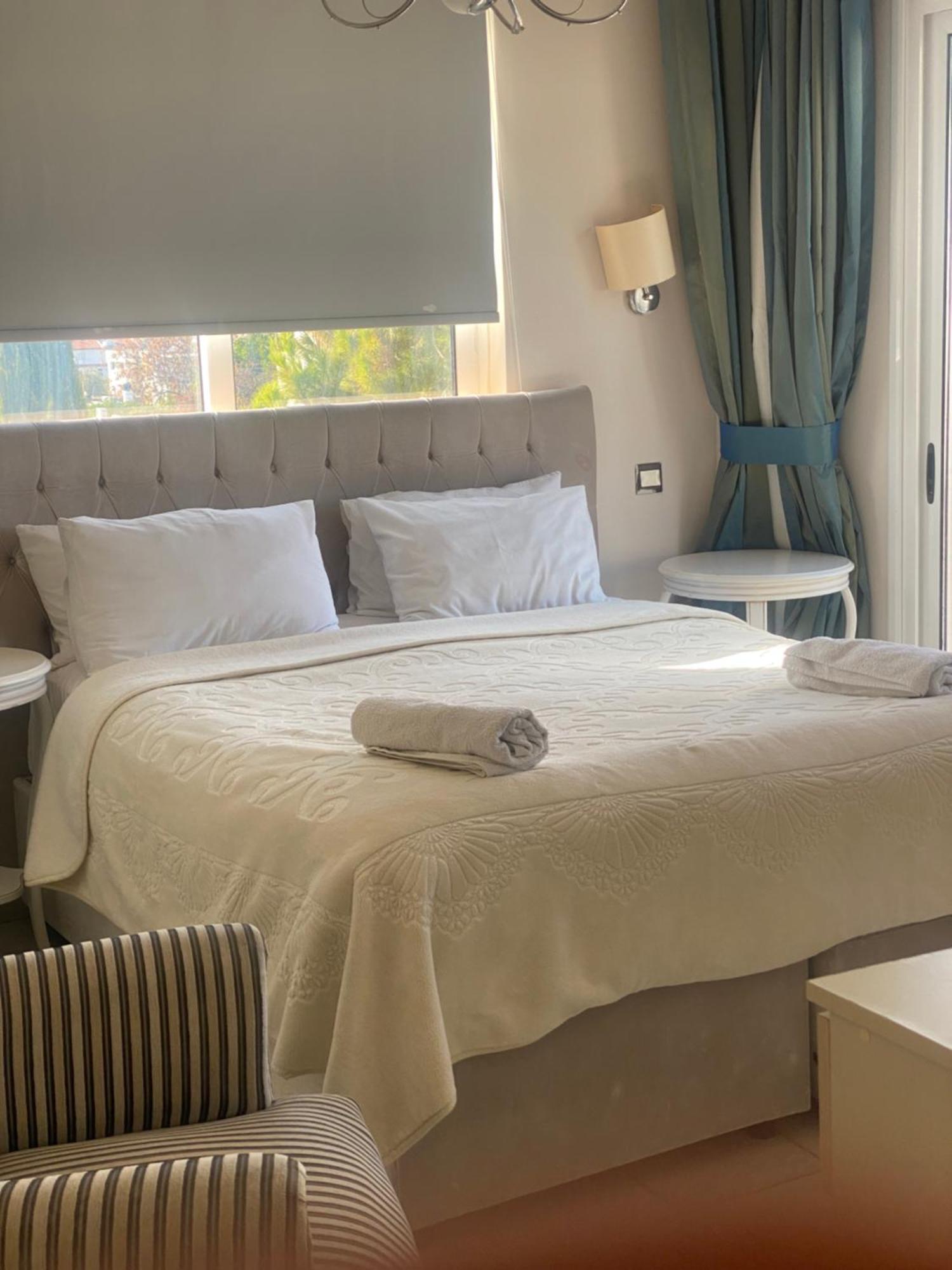 The Prince Inn Hotel & Villas Agios Georgios  외부 사진